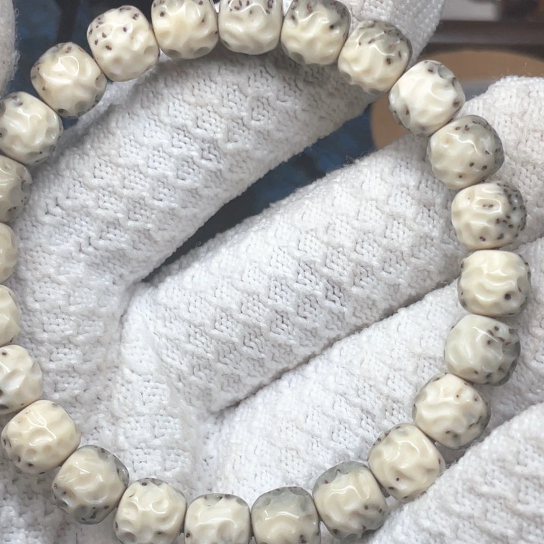 吊坠星月菩提10.改单圈河豚