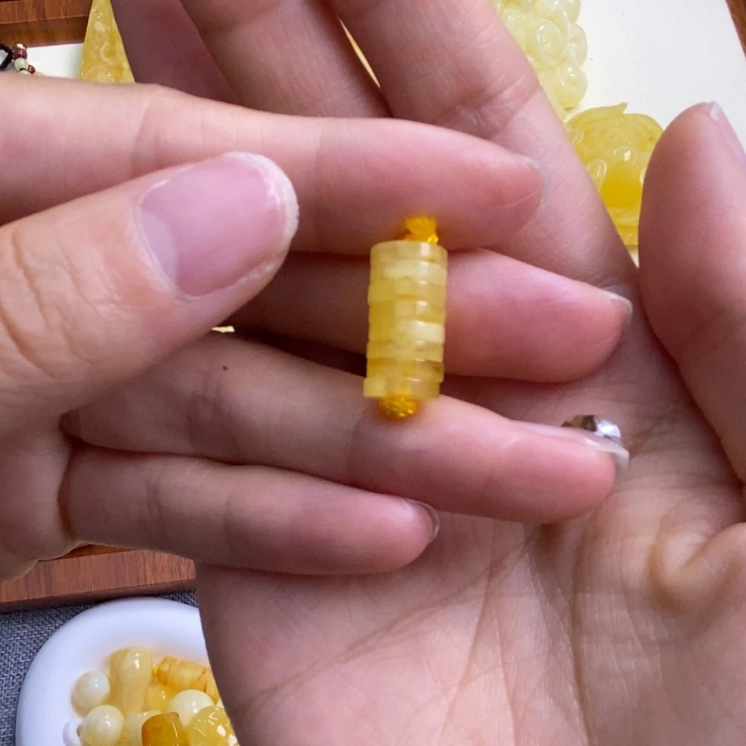未镶嵌颈饰琥珀琥珀蜜蜡