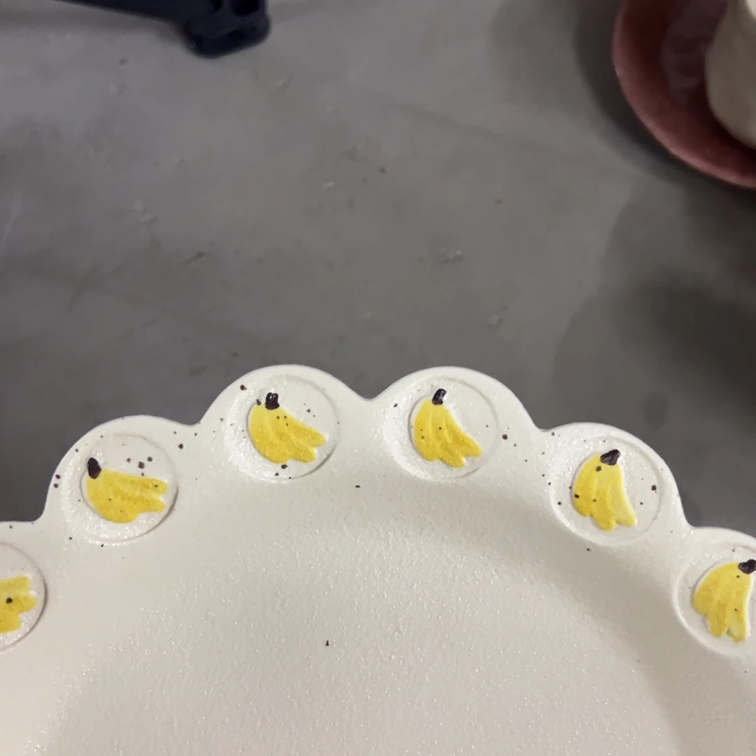 搪瓷微瑕香蕉十寸盘一个