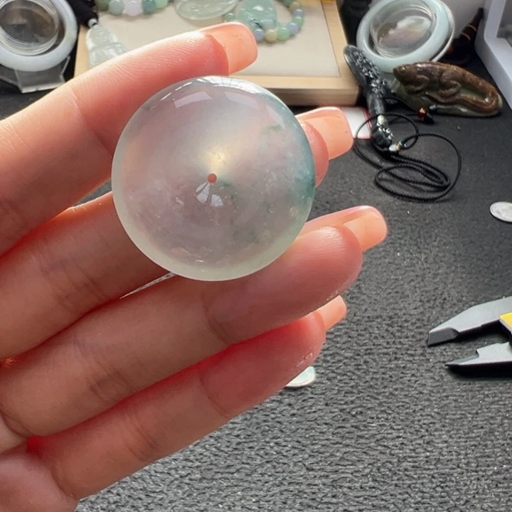 鲜***陈翡翠未镶嵌颈饰天然A货缅甸翡翠