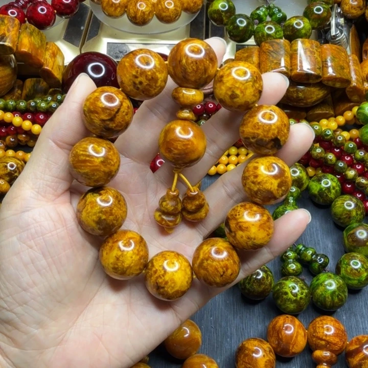 松木琥珀木文玩手串