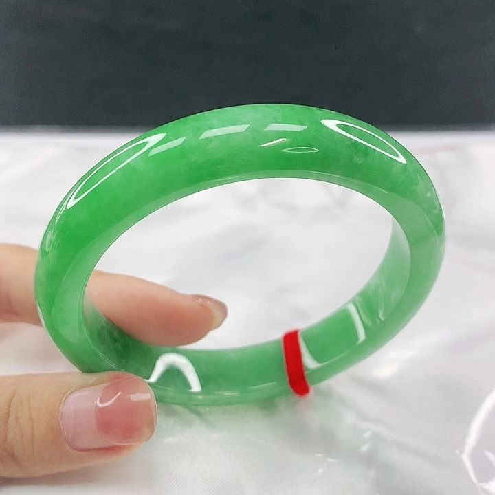 翡翠未镶嵌手镯圈55.4，14066