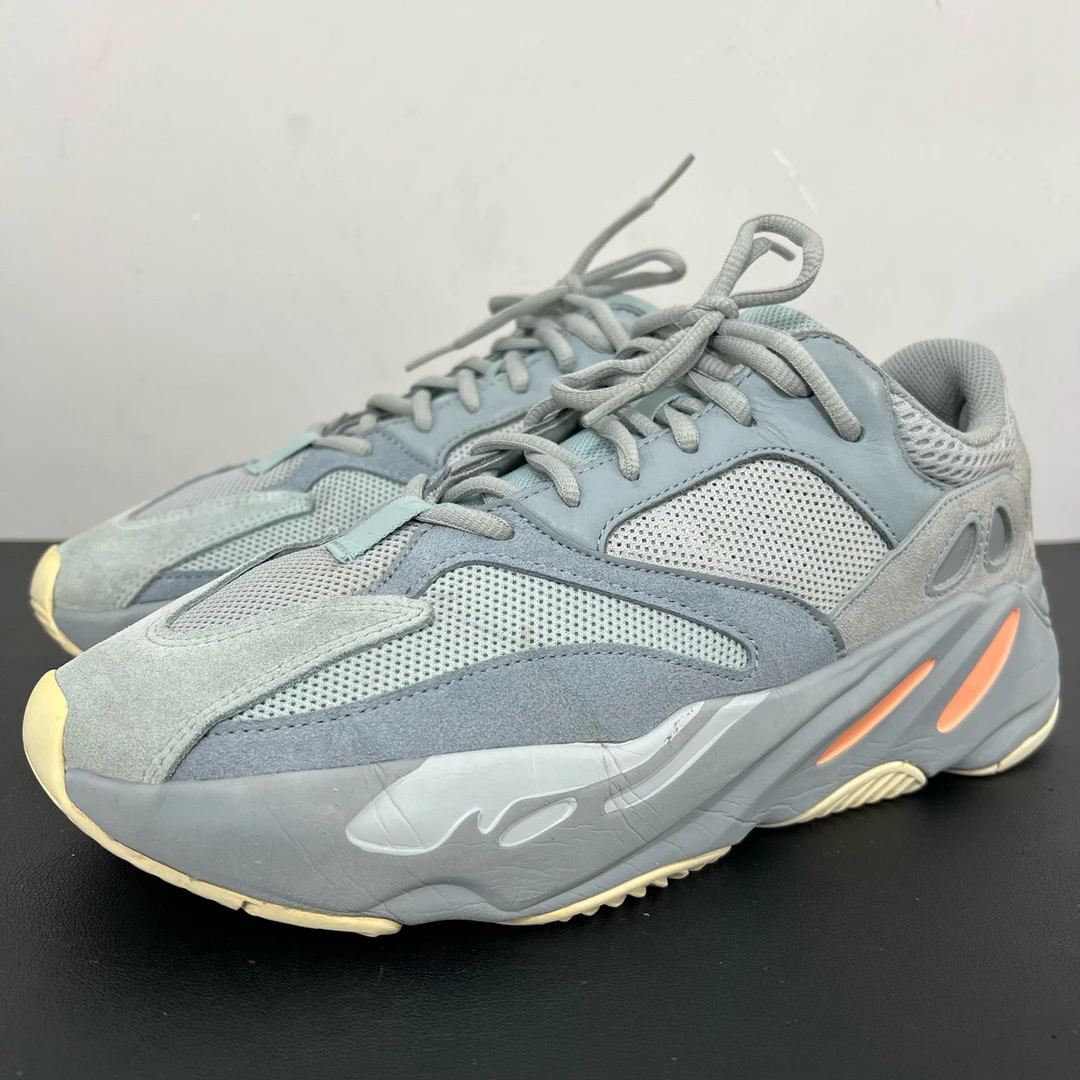 90新 adidas/阿迪达斯 44.5码/椰子Yeezy700潮鞋老爹鞋/无原盒
