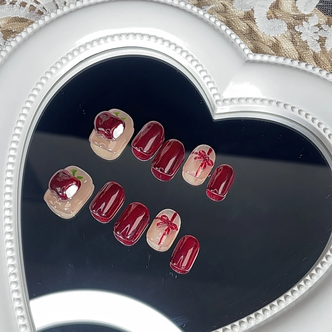 【小苹果】2025新款新年短方美甲显白氛围感新年红酒红穿戴甲