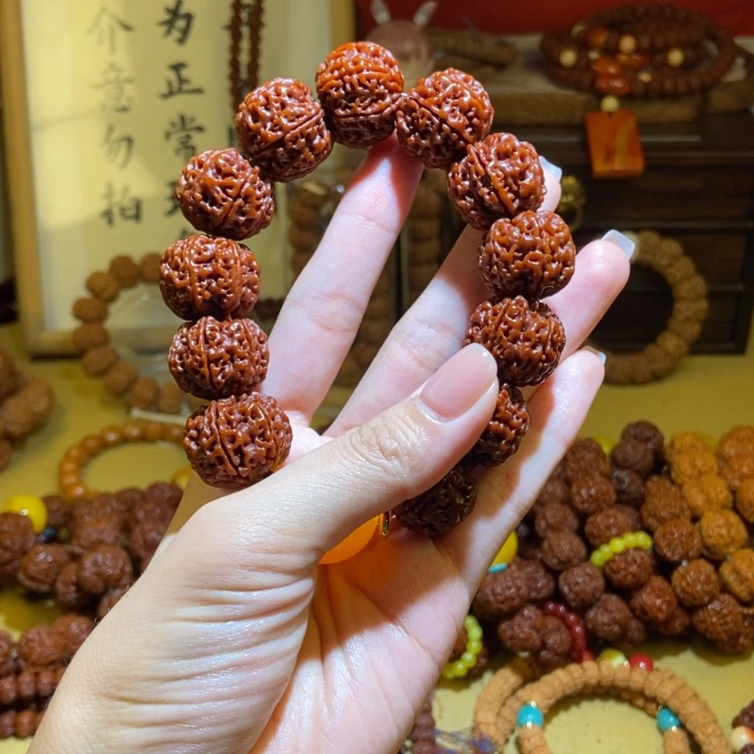 金刚菩提吊坠226玉化满肉一物