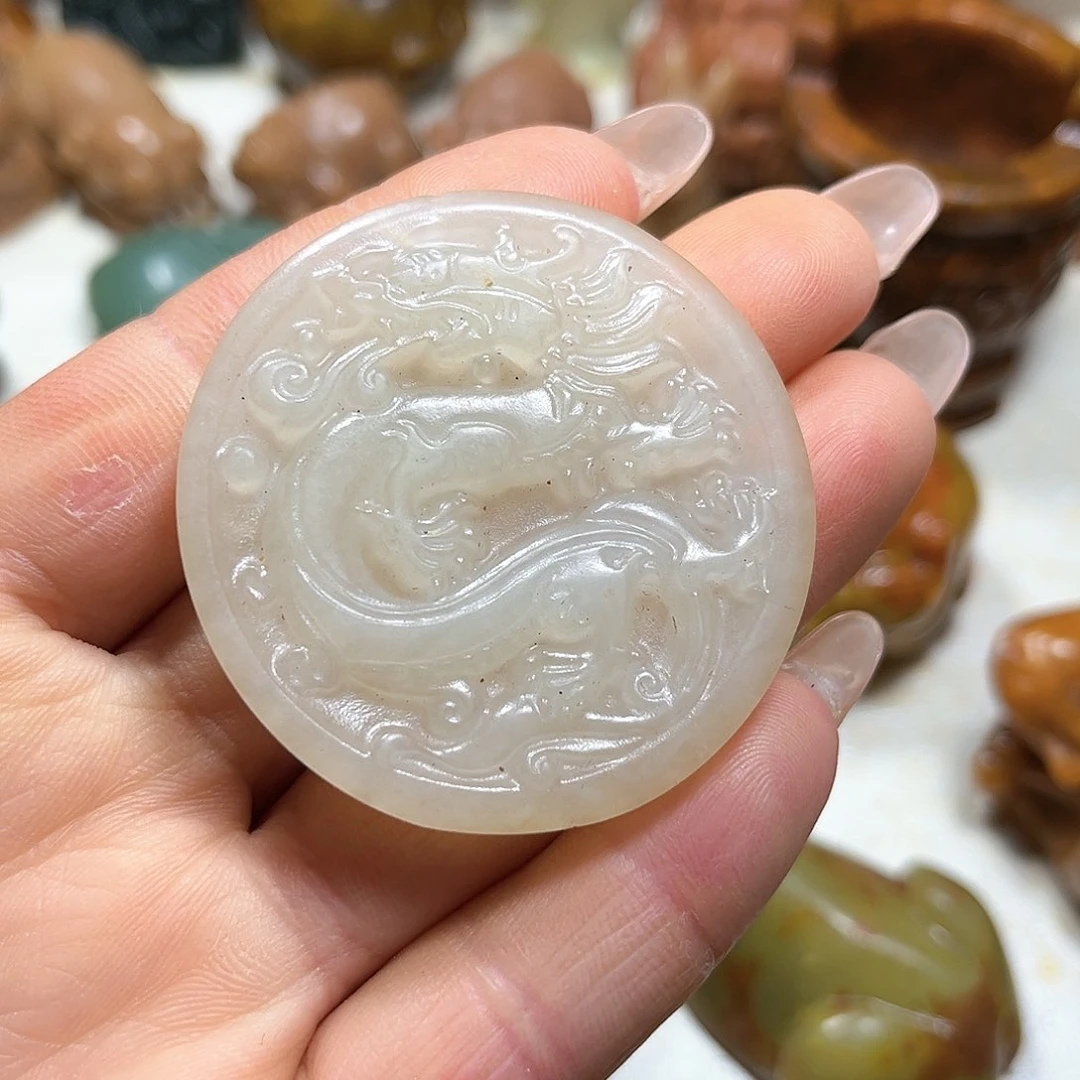 白玉菩提吊坠白玉菩提吊坠