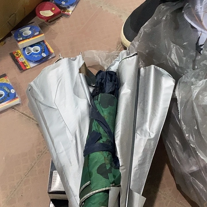 伞帽随机发两个啦