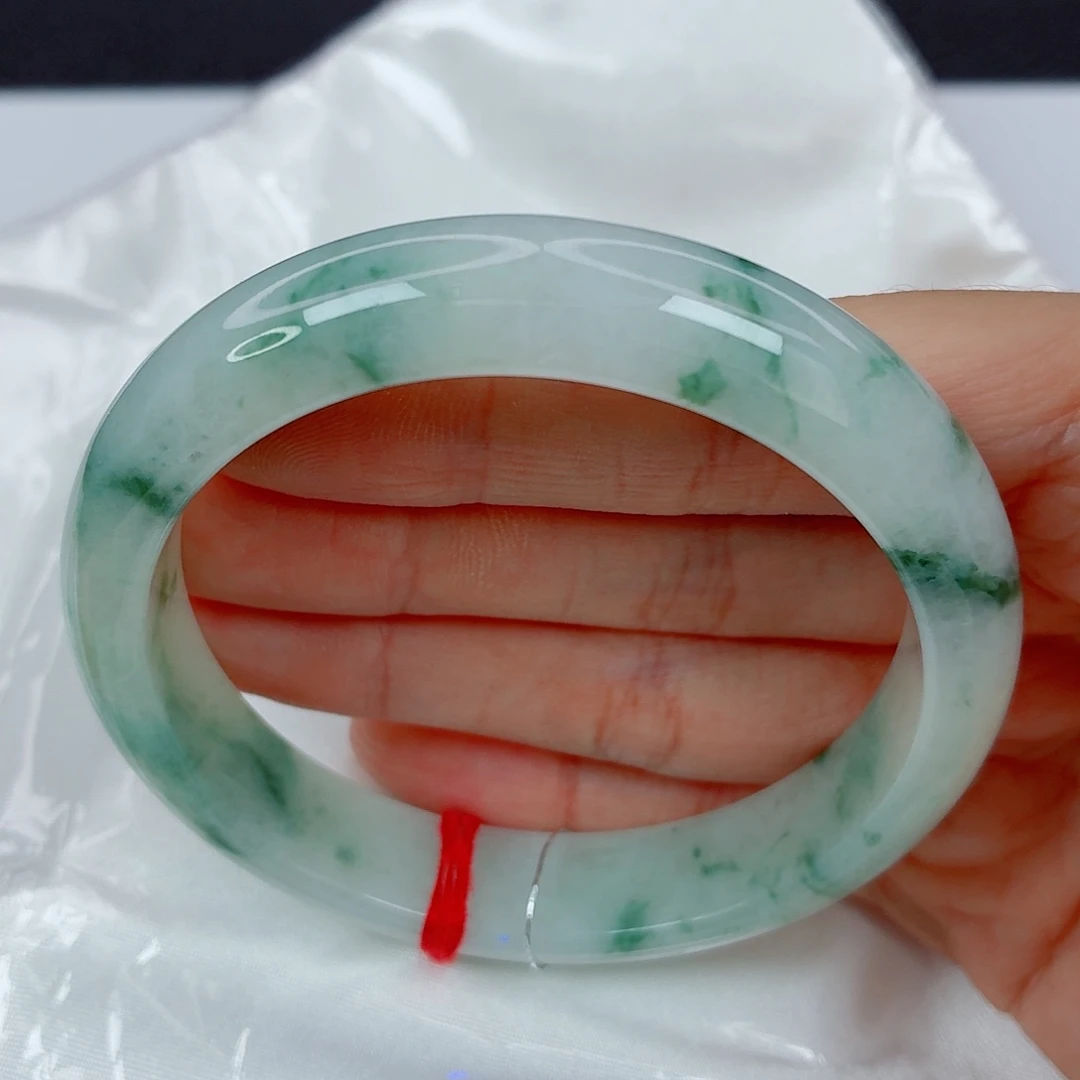 翡翠未镶嵌手镯58.6正圈，飘绿花，意境美，029