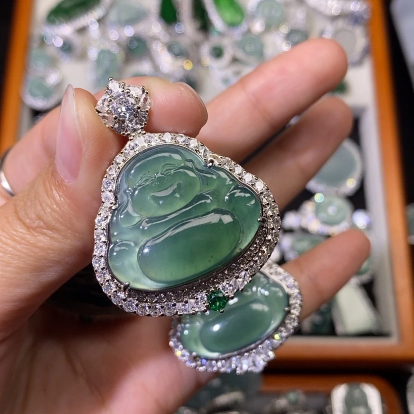 【闪购商品】翡翠颈饰未镶嵌鸭*黄天然