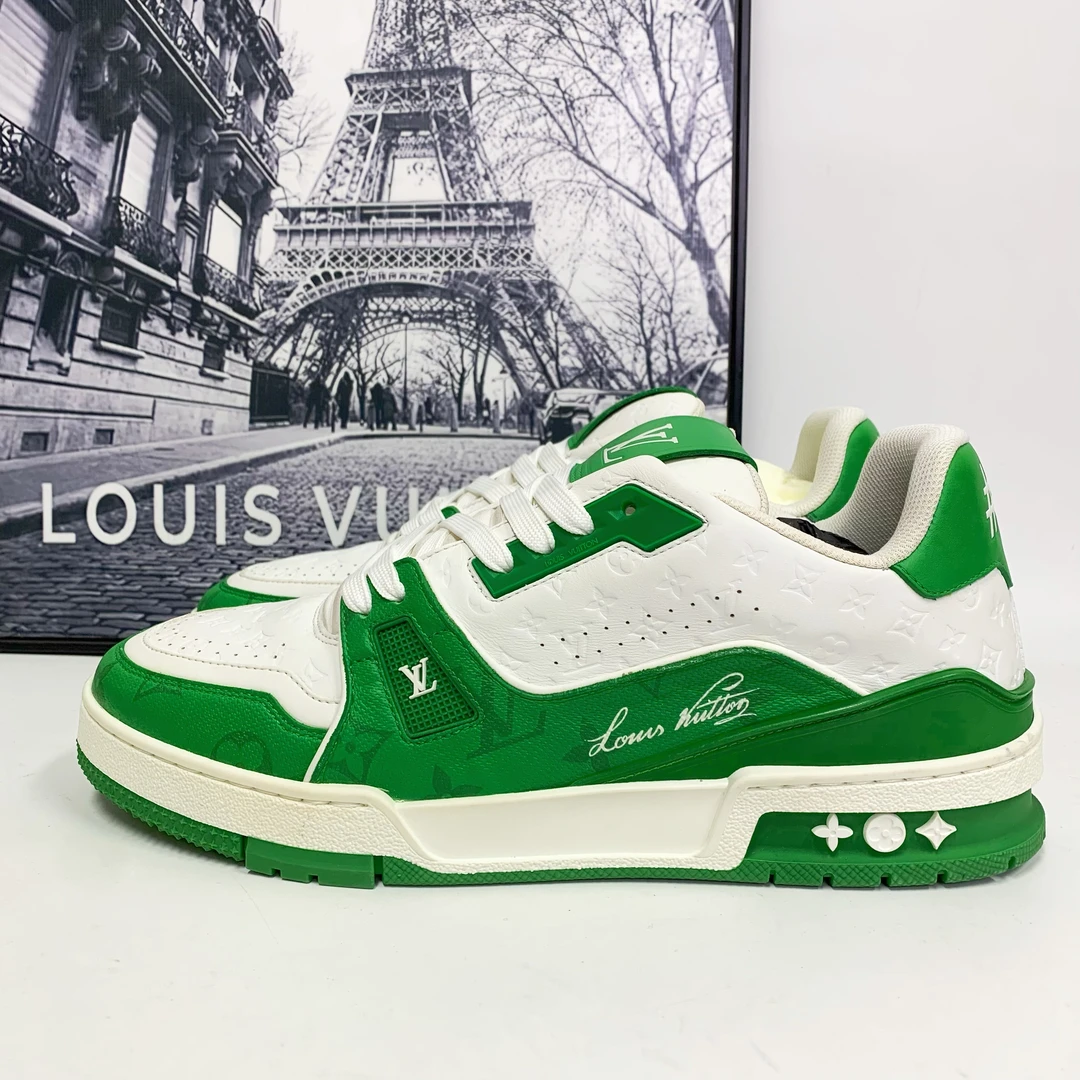 全新未使用 LouisVuitton/路易威登 Trainer系列白绿印花篮球板鞋