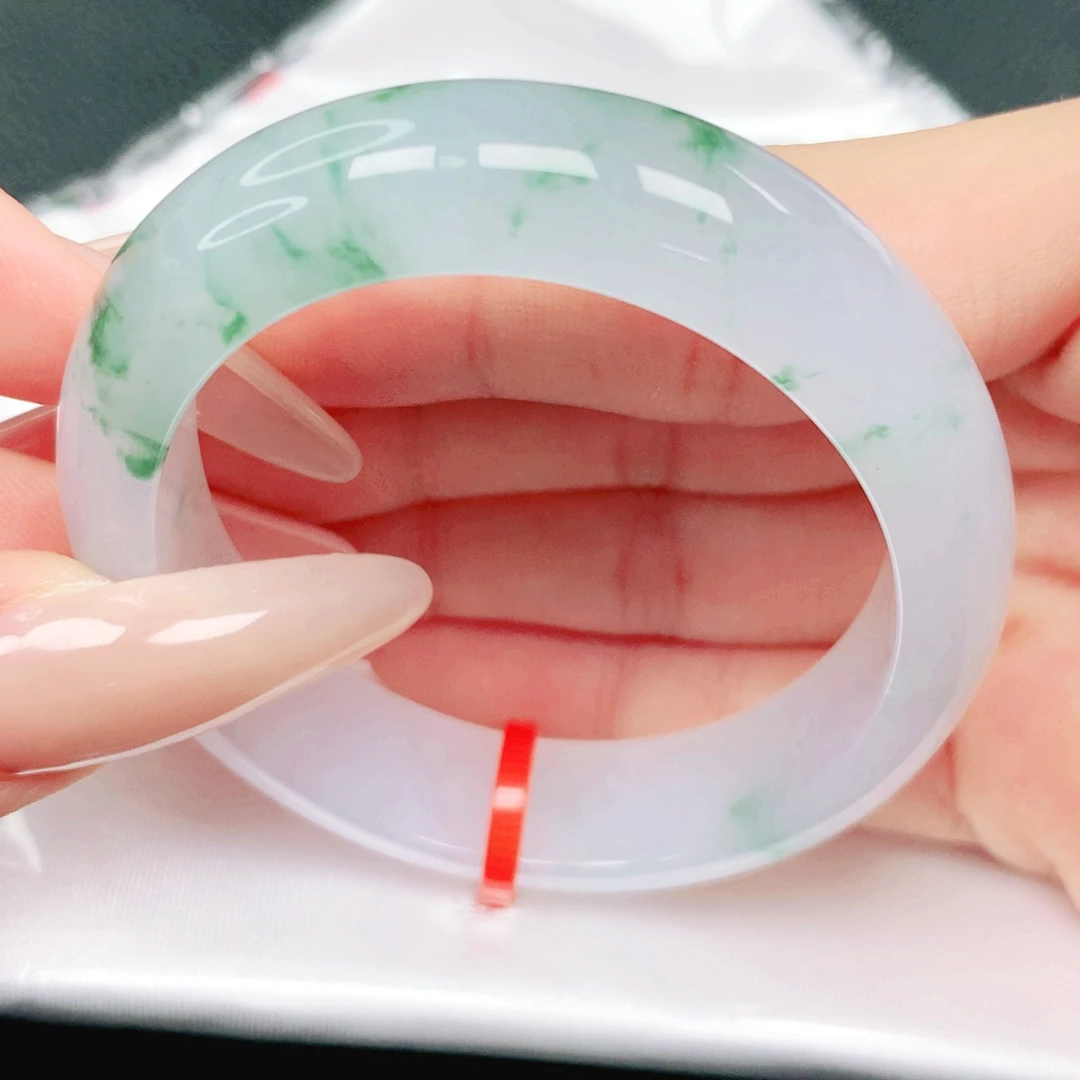 翡翠未镶嵌手镯53贵