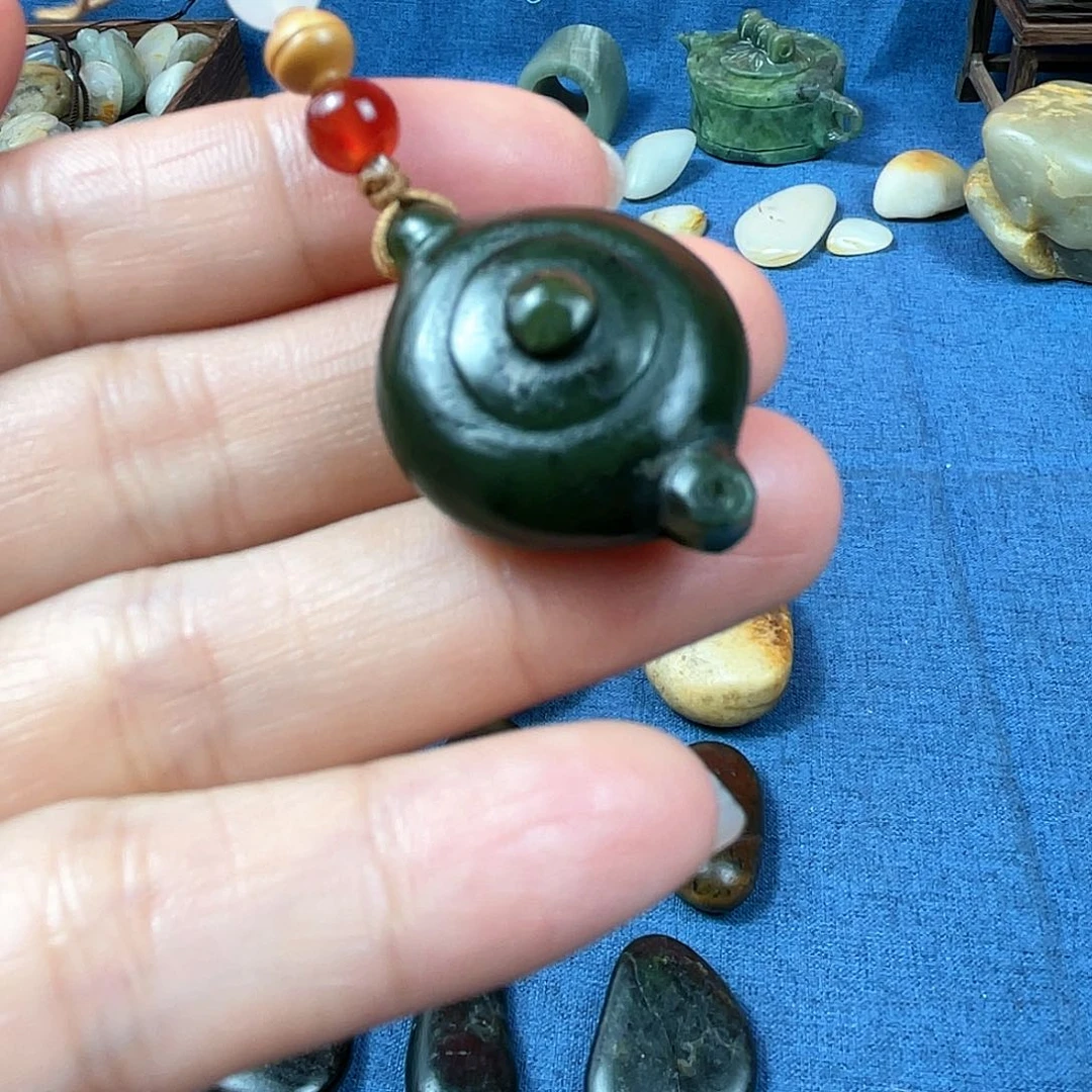 和田玉珠宝奇石未镶嵌宫****多