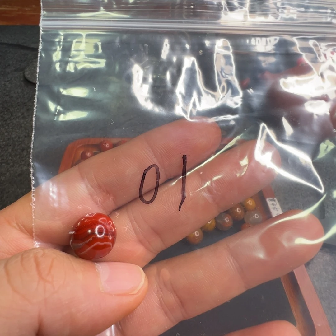 南红玛瑙未镶嵌配饰01