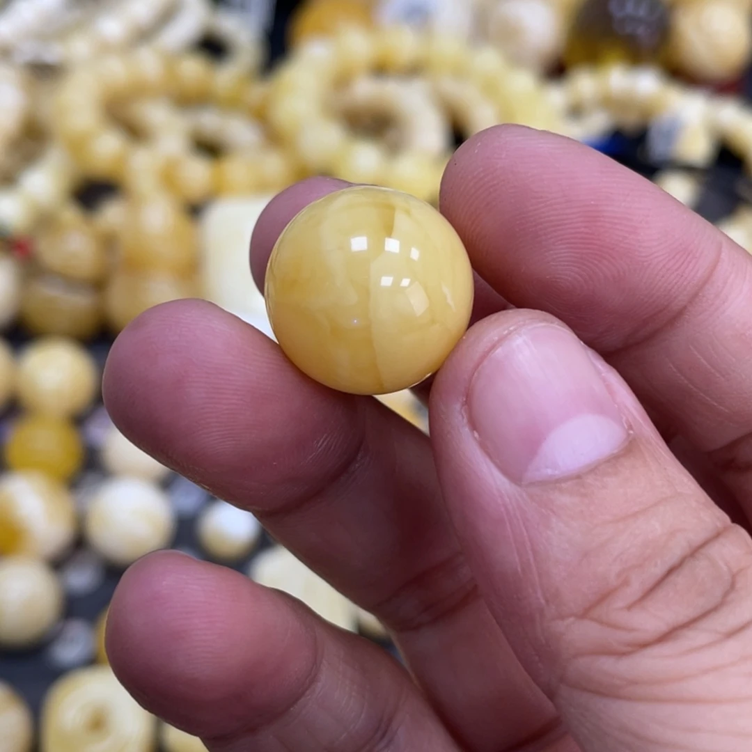 未镶嵌琥珀珠宝奇石16.9mm瑕疵福利款