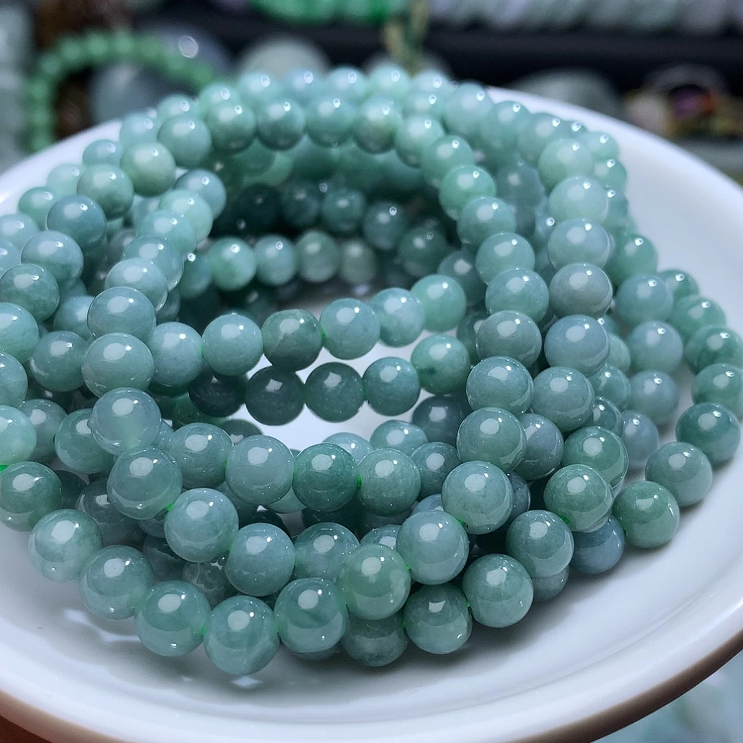 翡翠未镶嵌颈饰多样性发1个