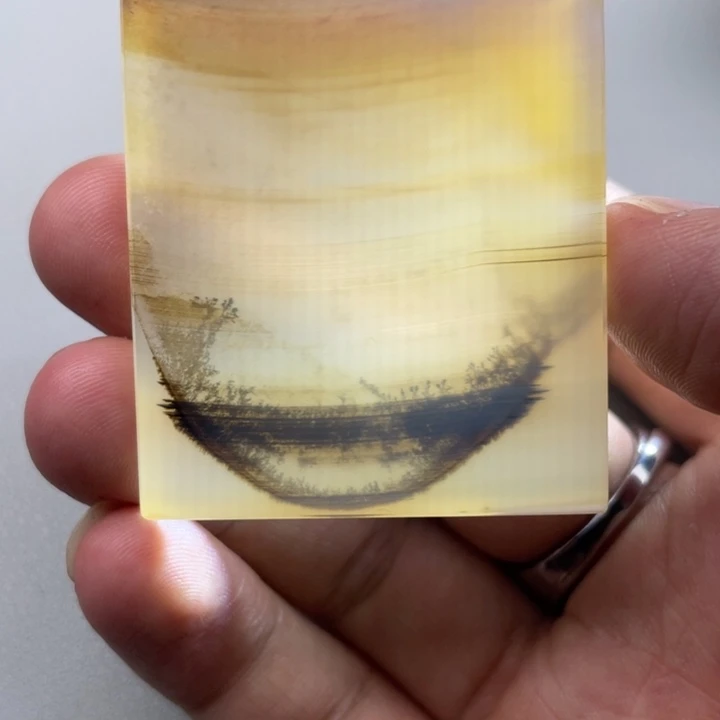 玛瑙/玉髓颈饰未镶嵌无*