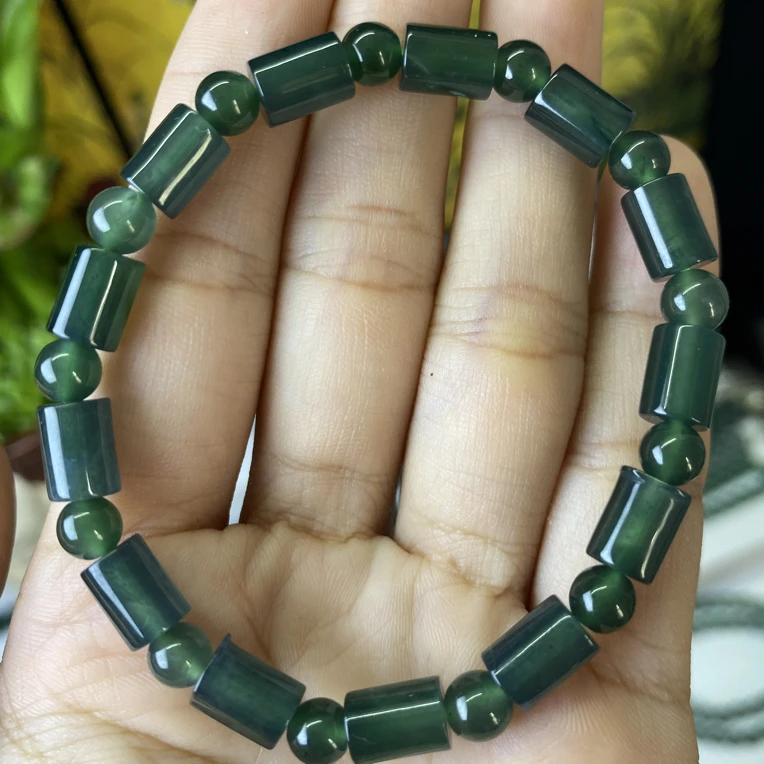 危地马拉A货天然翡翠，冰种湖水库翡翠手串，约卡6.3mm