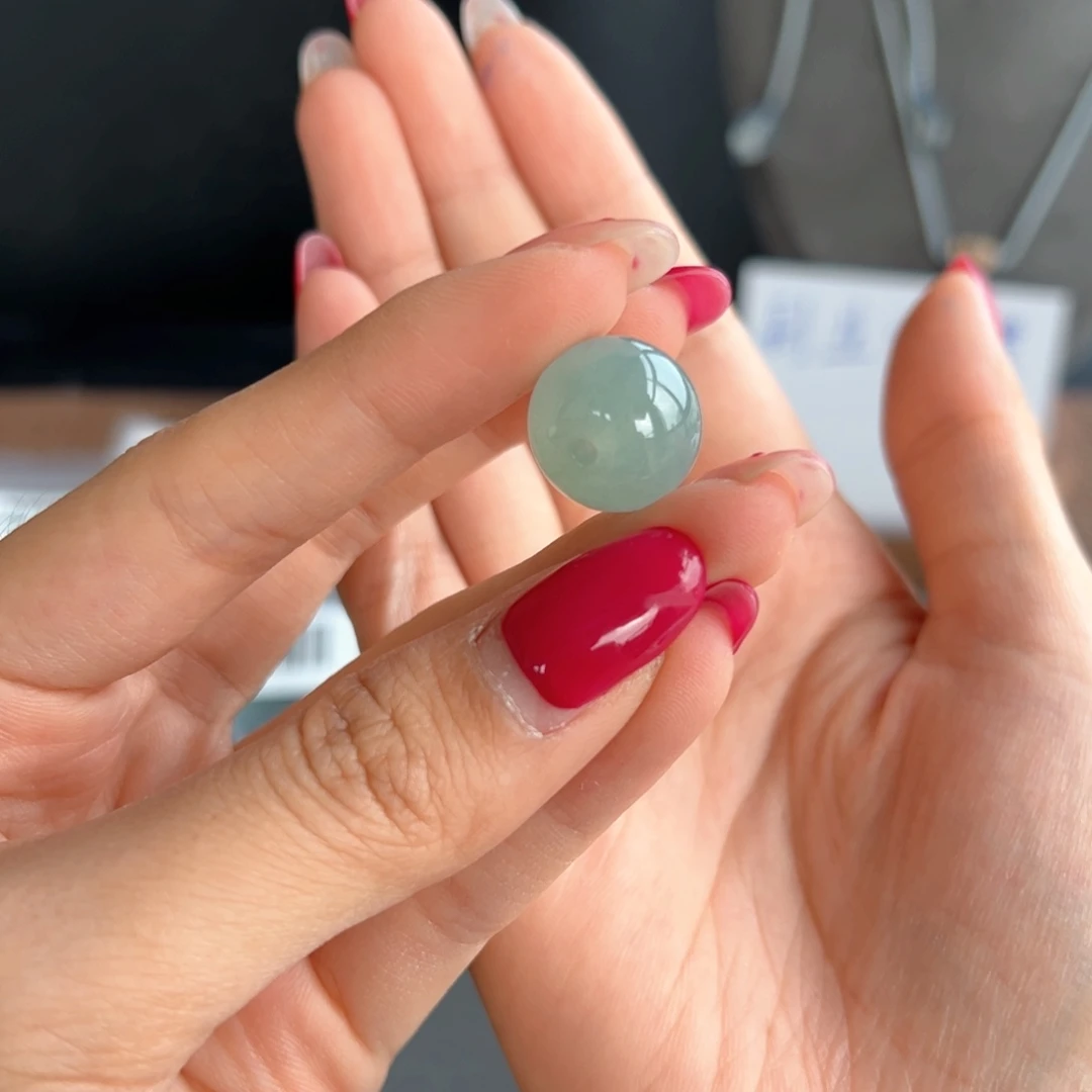翡翠未镶嵌颈饰104号买断