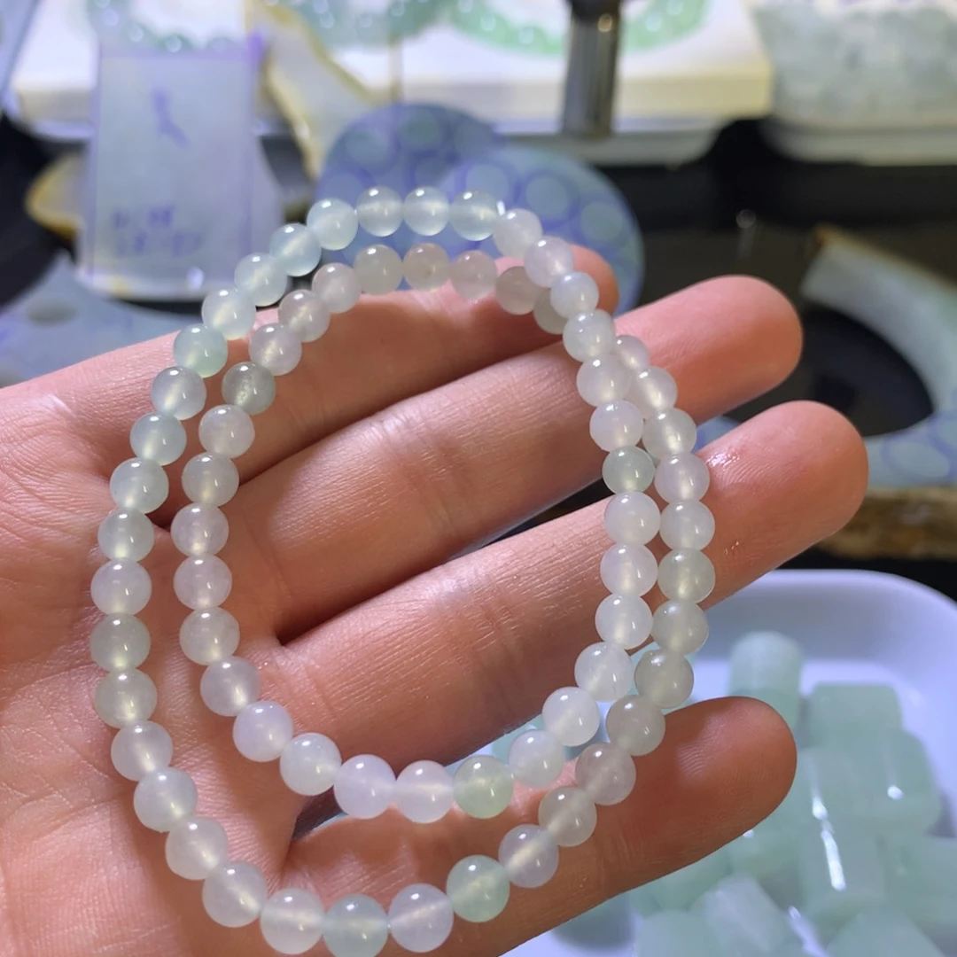 未镶嵌手链翡翠捡漏必看！！卡5.5冰透多圈手串，透绳