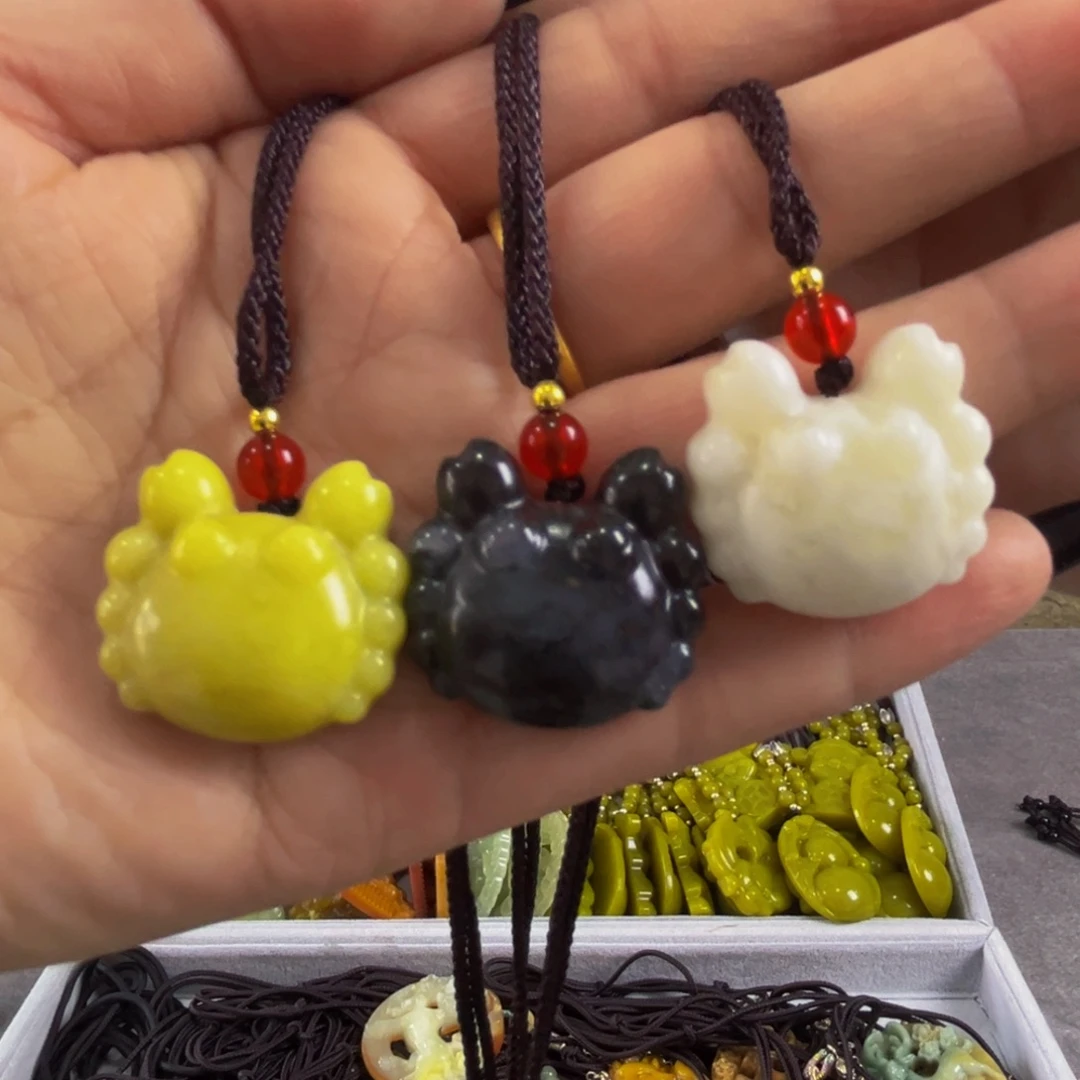 蛇纹石玉未镶嵌颈饰多样性发一单