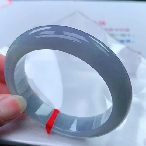 翡翠手镯未镶嵌26 号翡翠手镯
