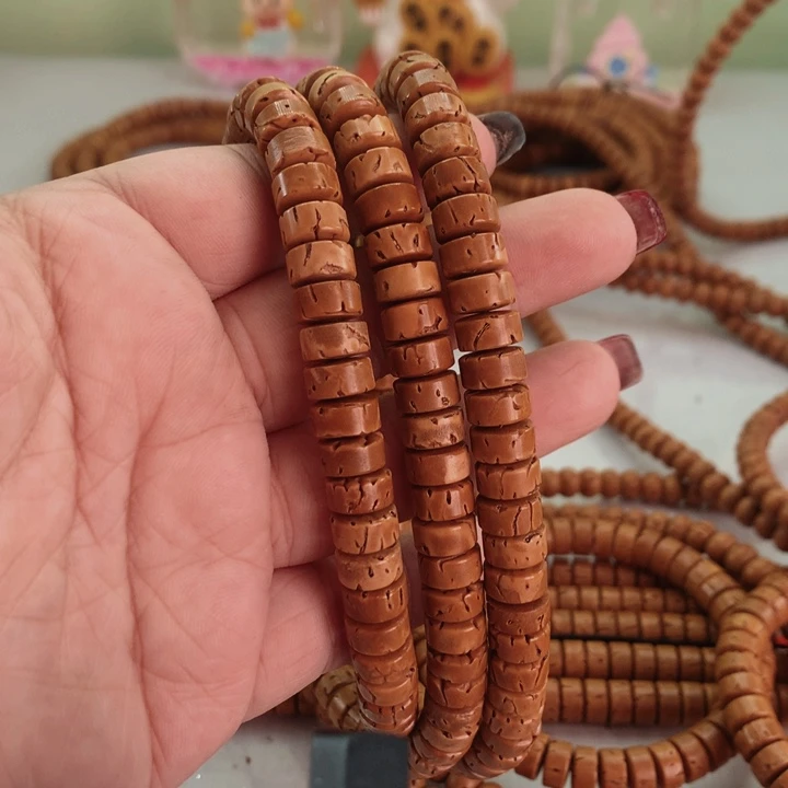 柿*红桃核脖挂药片脖挂