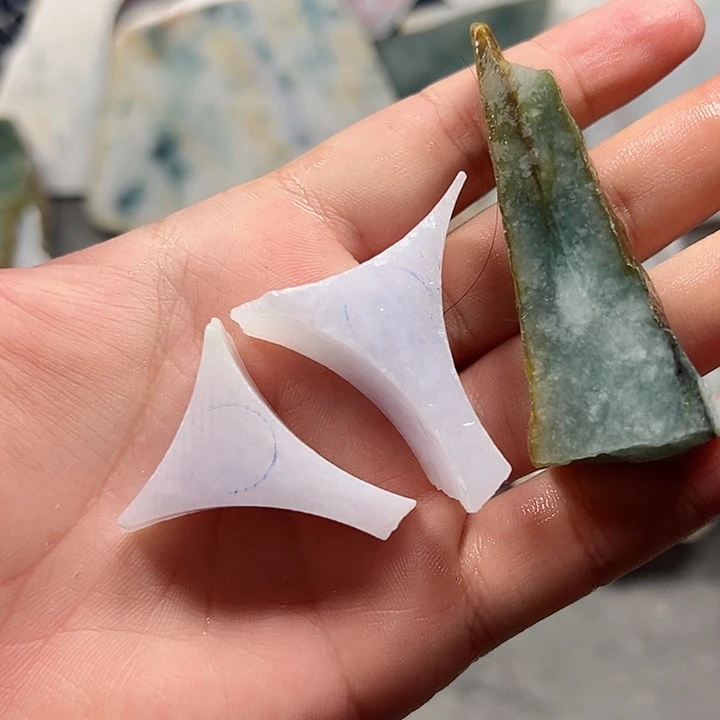 翡翠未镶嵌颈饰纯天然缅甸翡翠