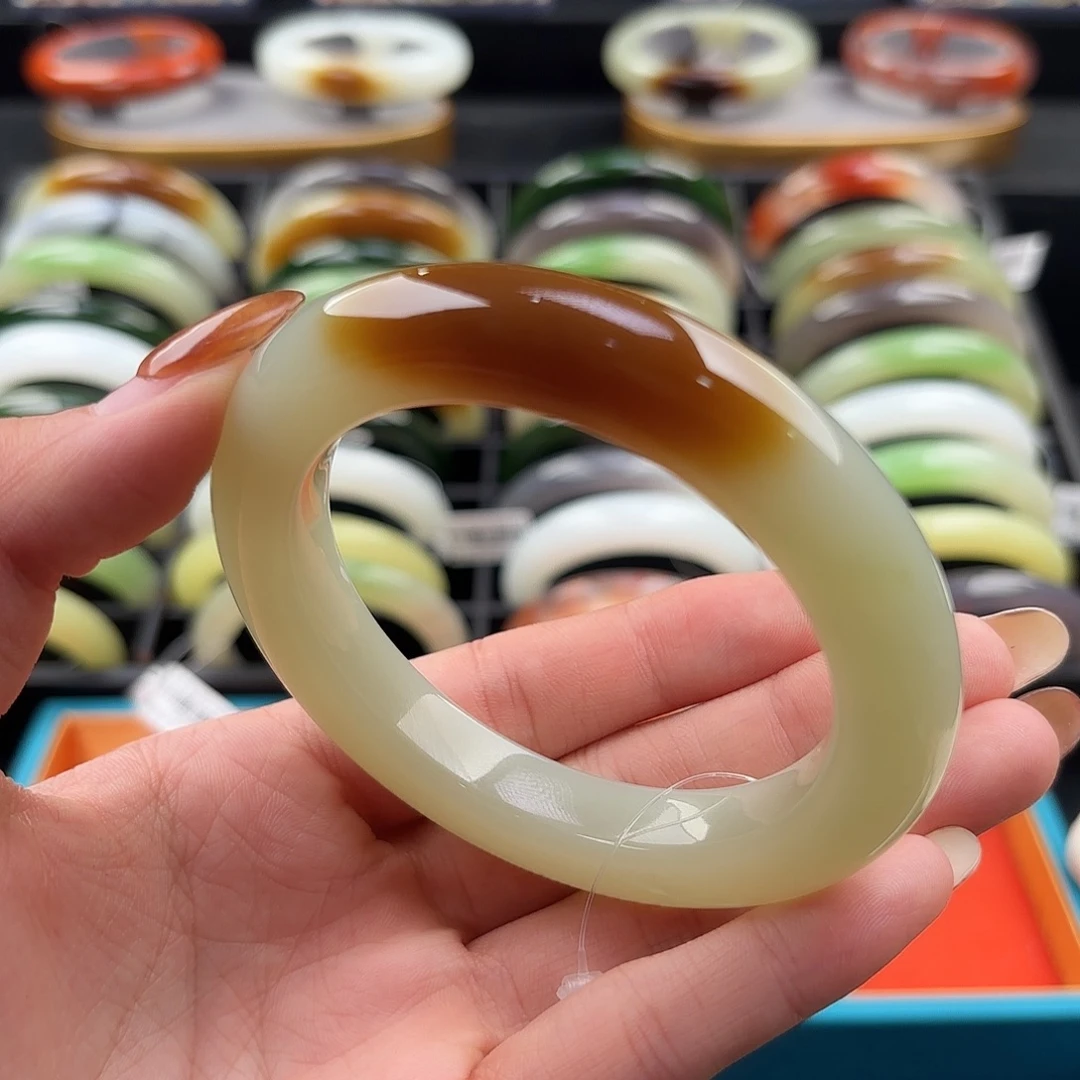 和田玉未镶嵌手镯58.9