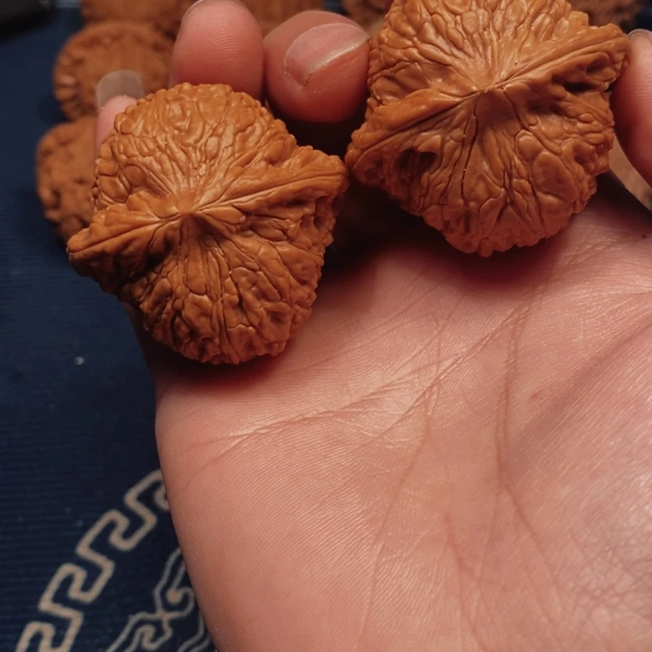 桃核吊坠44全品泥鳅背