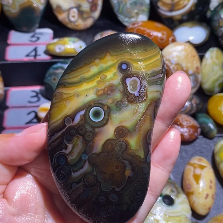 玛瑙/玉髓未镶嵌吊坠(不含链)92