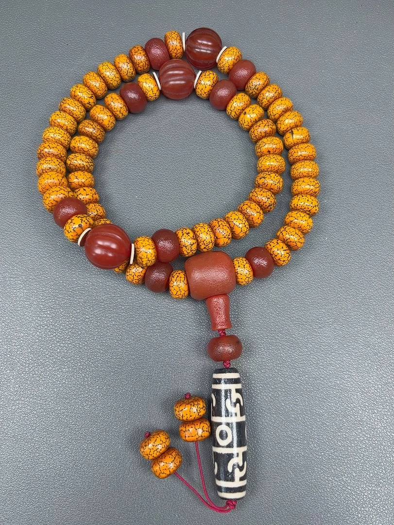 12+大年份星月菩提小脖挂 开片包浆