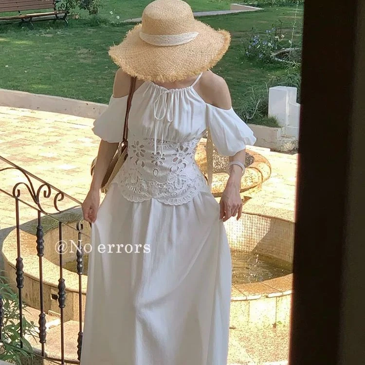 法式优雅气质刺绣镂空度假连衣裙2025夏新款