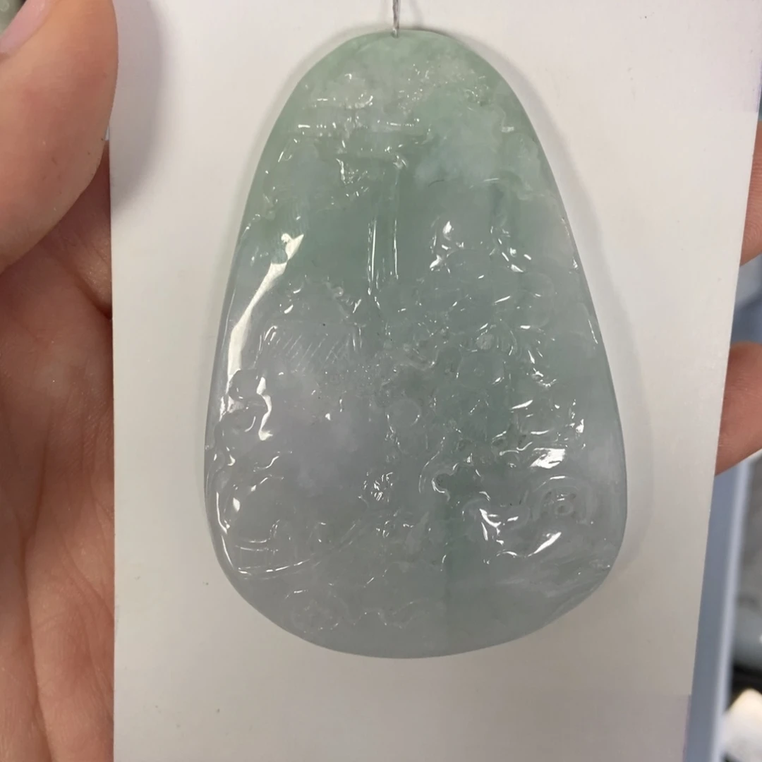 翡翠颈饰未镶嵌十*@山水牌