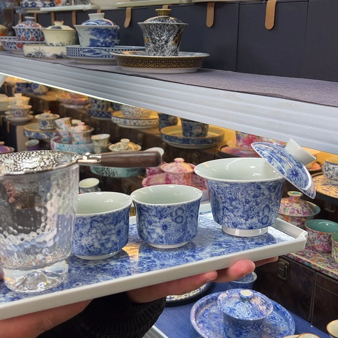 我们的目标是成为一个优秀的人