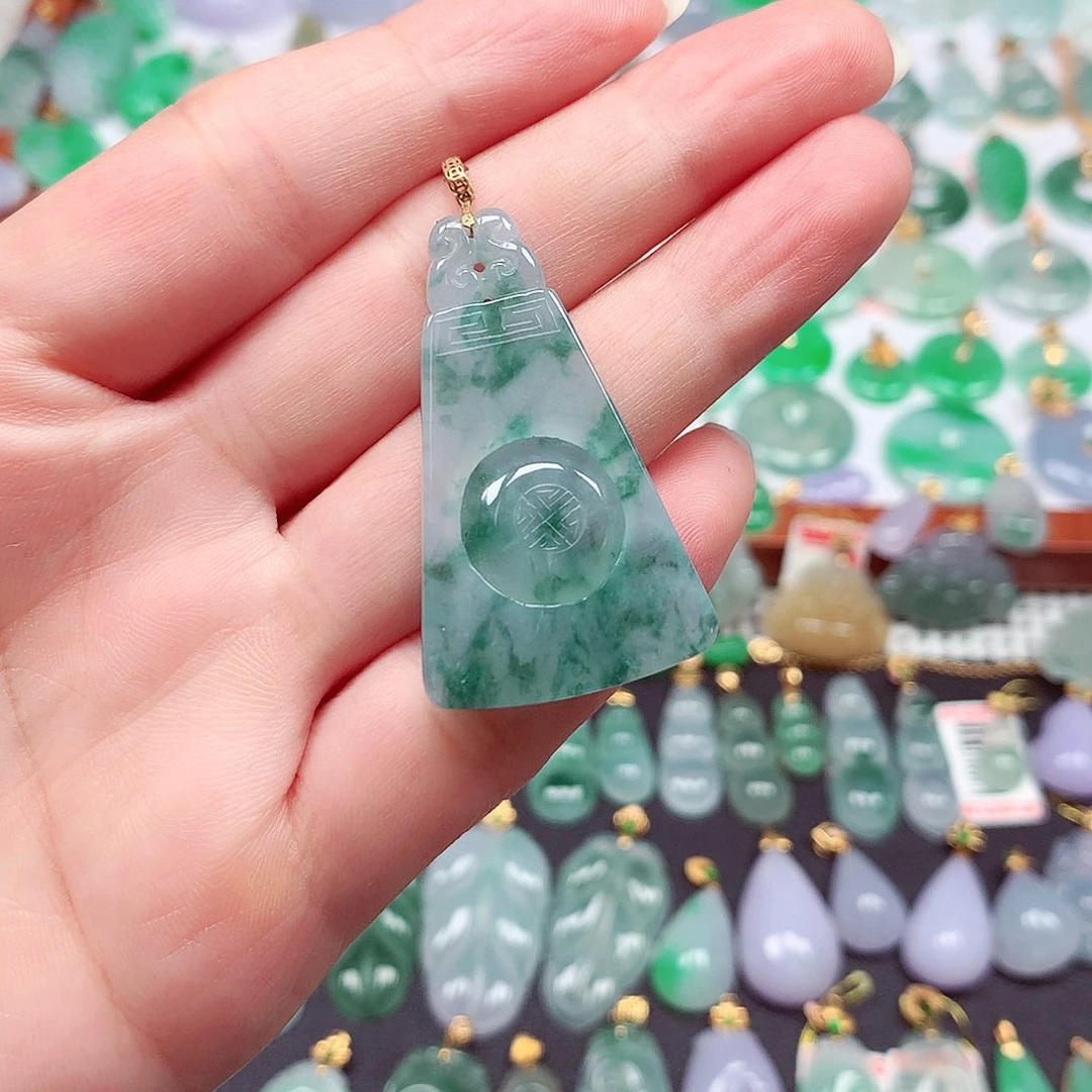 翡翠18K金镶嵌颈饰天然翡翠A货