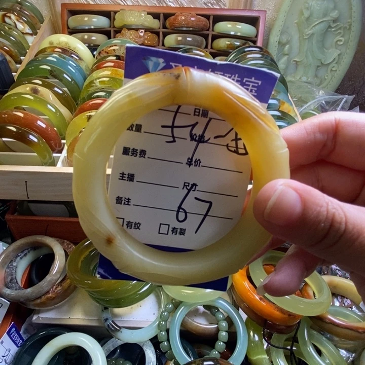 未镶嵌蛇纹石玉手镯