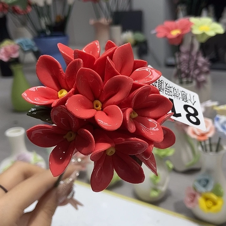 陶瓷纯手工捏花设计