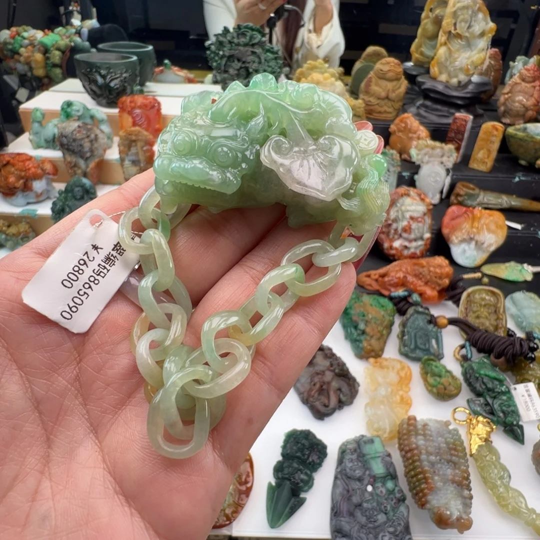 未镶嵌挂件翡翠天然缅甸