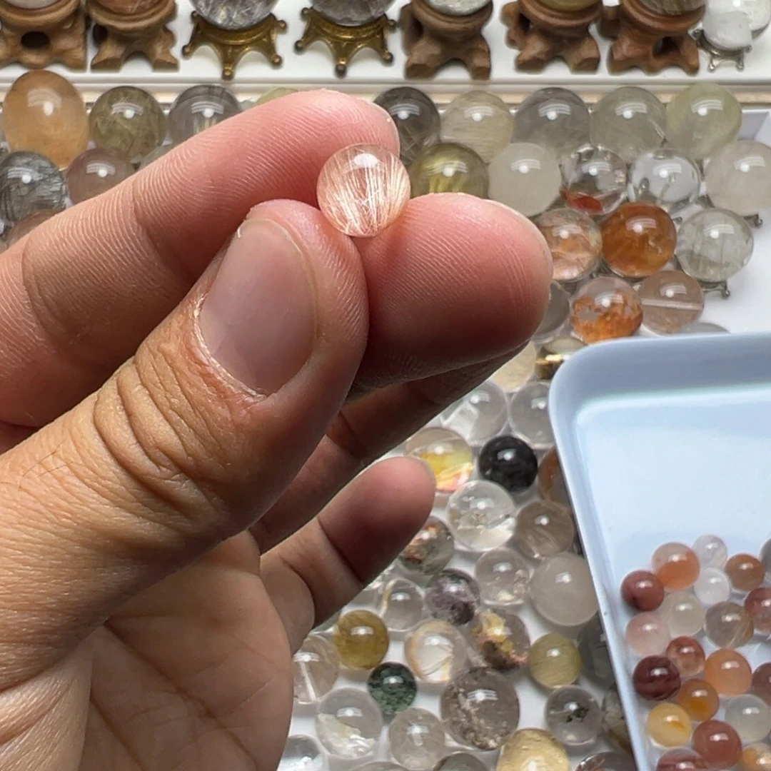 水晶珠宝半成品未镶嵌兔毛球
