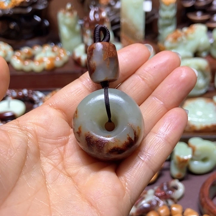 岫岩河磨玉（透闪石质玉）未镶嵌挂件