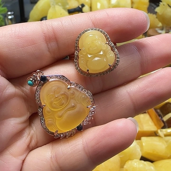 蜜蜡珠宝奇石未镶嵌多样性发其一