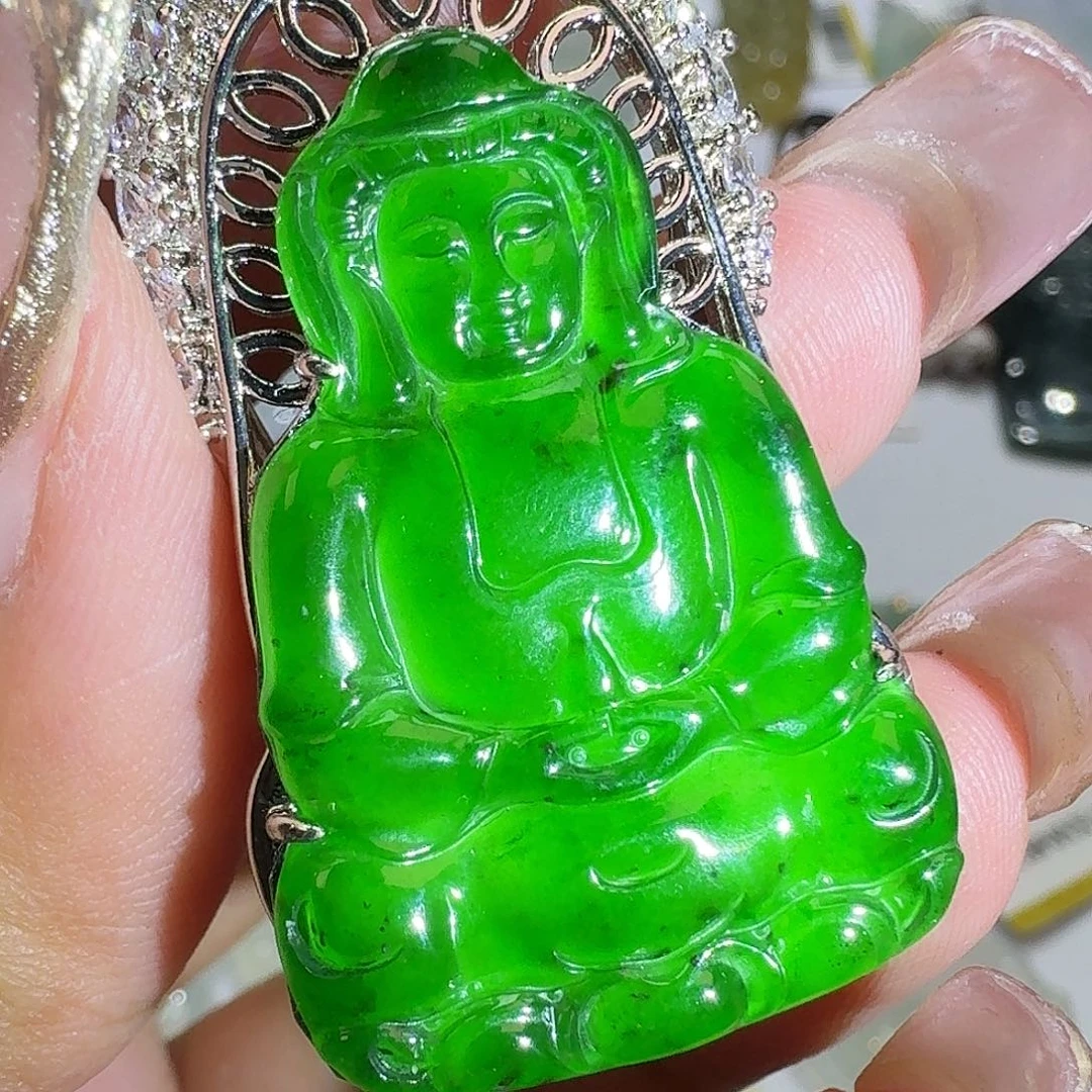 翡翠合金颈饰观音