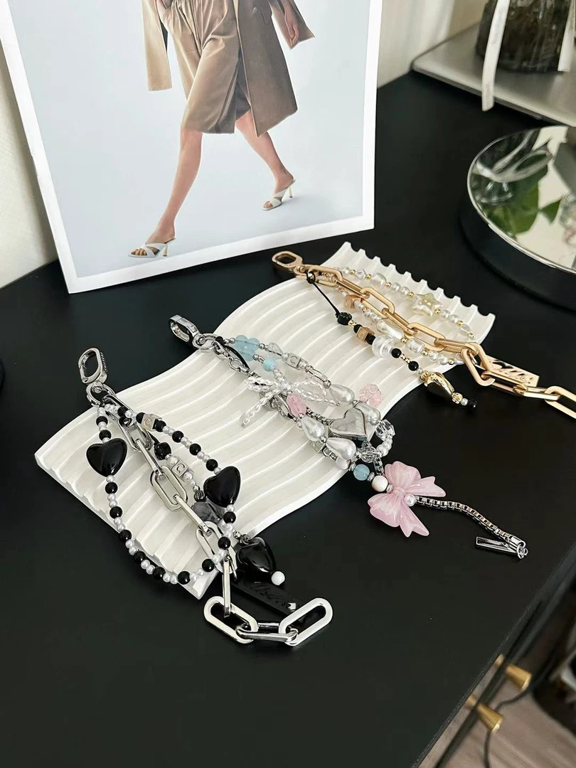 冷淡ins风手机链条短款金属链手机挂绳挂链包包挂饰