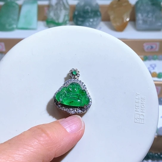翡翠未镶嵌颈饰42