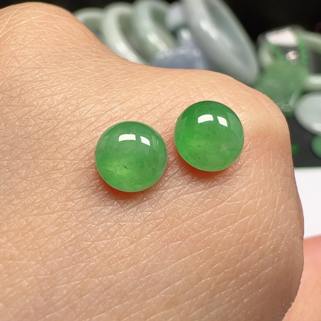 翡翠未镶嵌耳饰蛋面