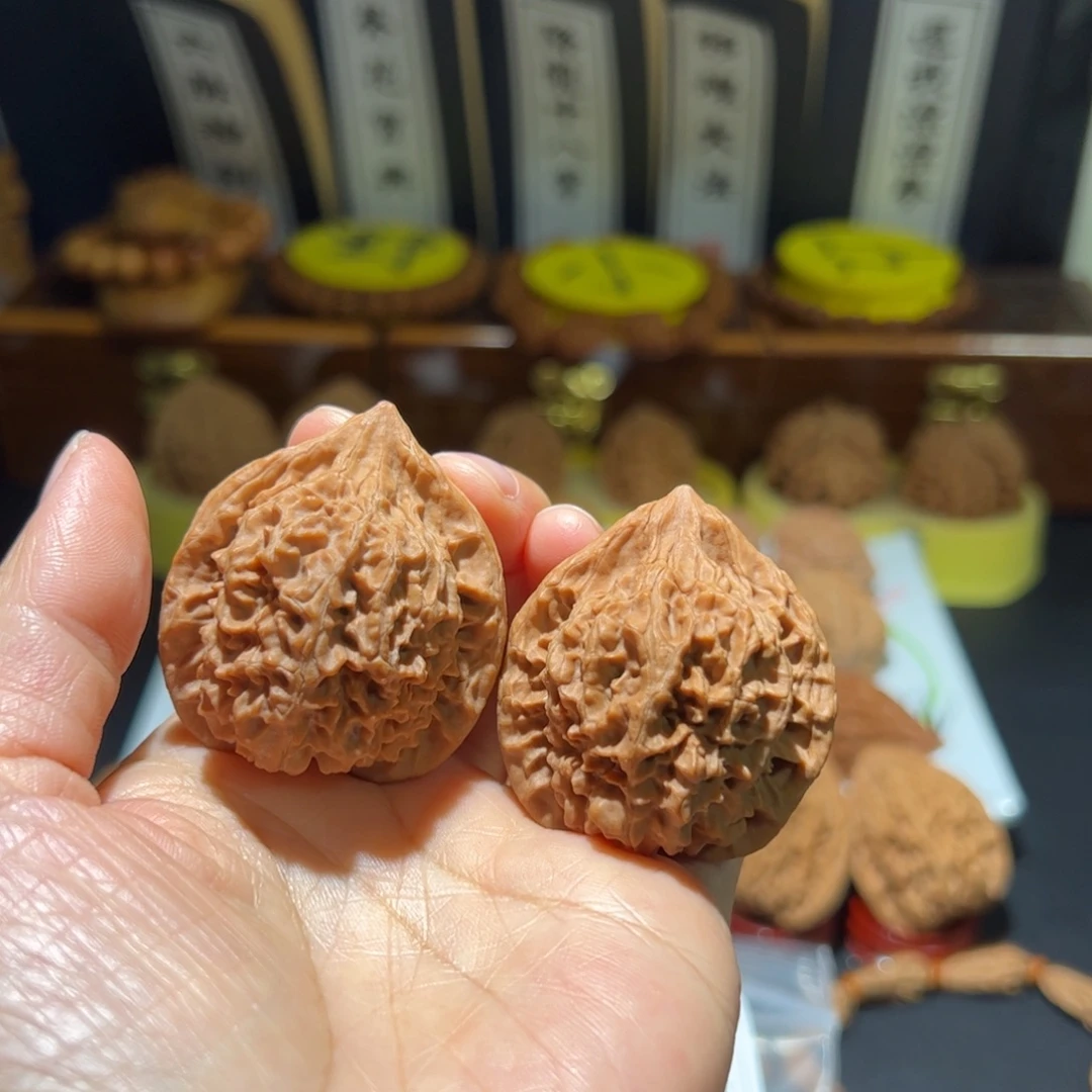 小****把件文玩核桃苍龙虎