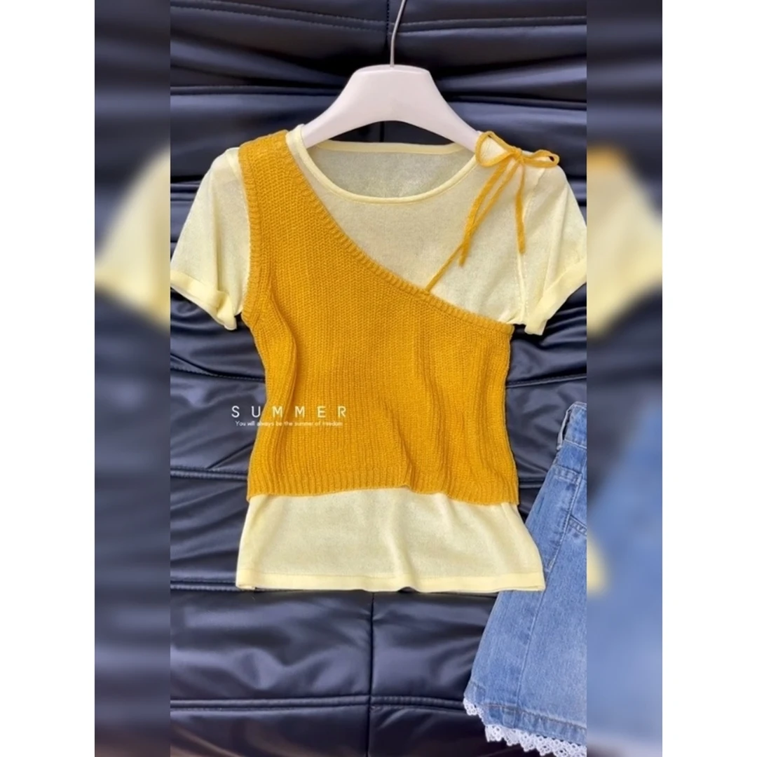 2025新款薄款夏日ootd穿搭独特漂亮高级感绝美红色扭结吊带上衣