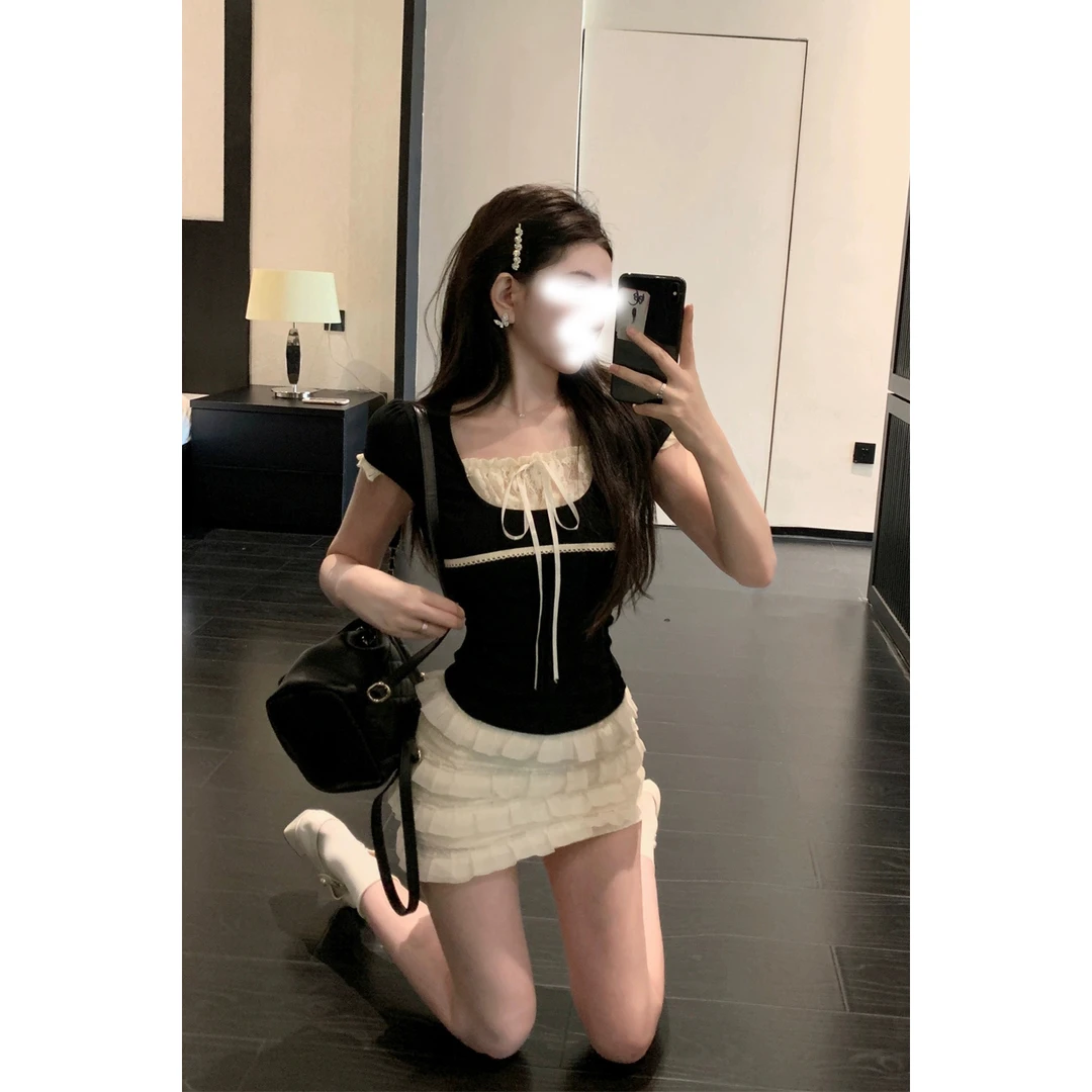 黑色修身蕾丝拼接显瘦T恤女甜辣妹设计感小飞袖短款小众紧身上衣