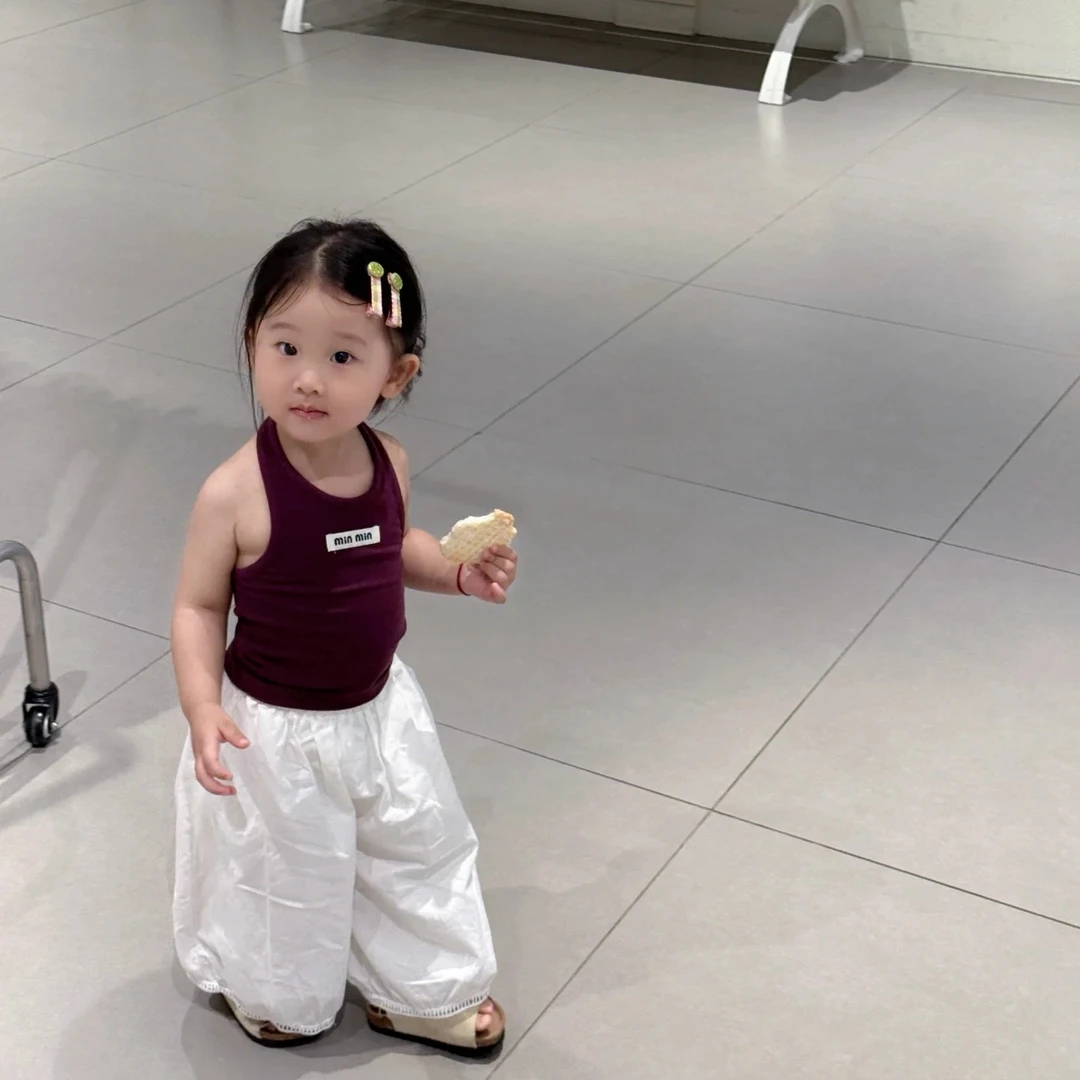 壹妈韩版童装女童夏季套装洋气时髦儿童无袖背心上衣白色阔腿裤子