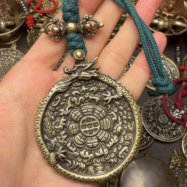 藏传文玩九宫如图